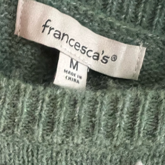 🩷 144 medium euc floral sweater Francesca’s green embroidered - Picture 3 of 4